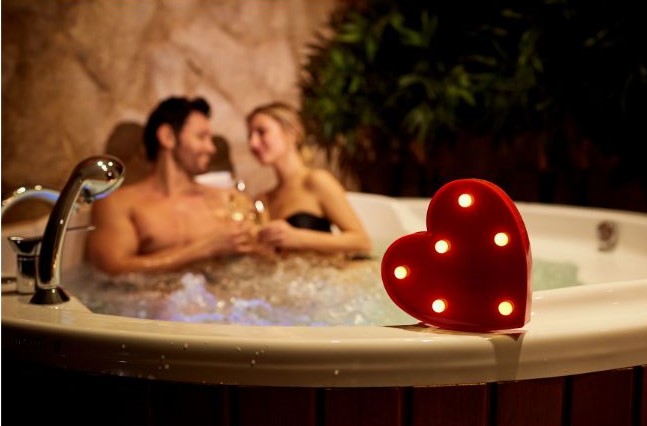 hot tub jacuzzi spa differences